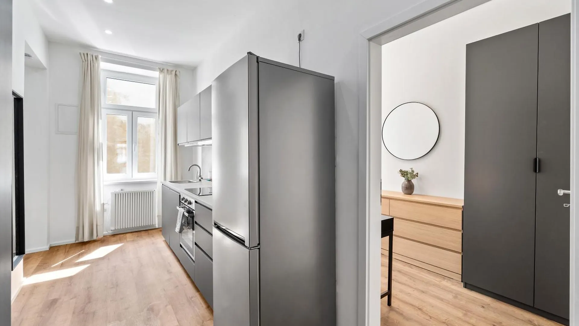 Apartment Bright And Quiet Apartments, Just 10 Minutes To U4, U6 And Schoenbrunn Palace Vienna Austria