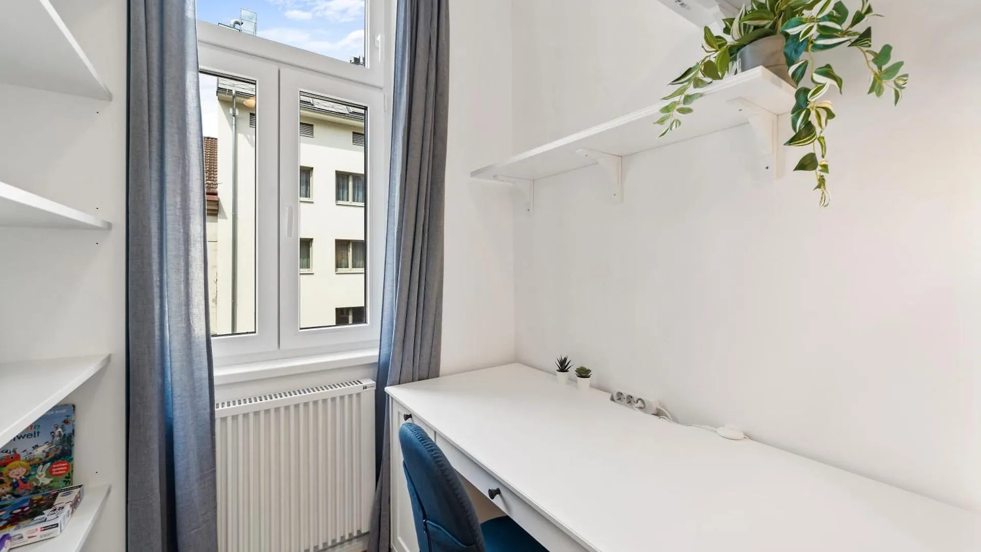 Apartment Bright And Quiet Apartments, Just 10 Minutes To U4, U6 And Schoenbrunn Palace Vienna